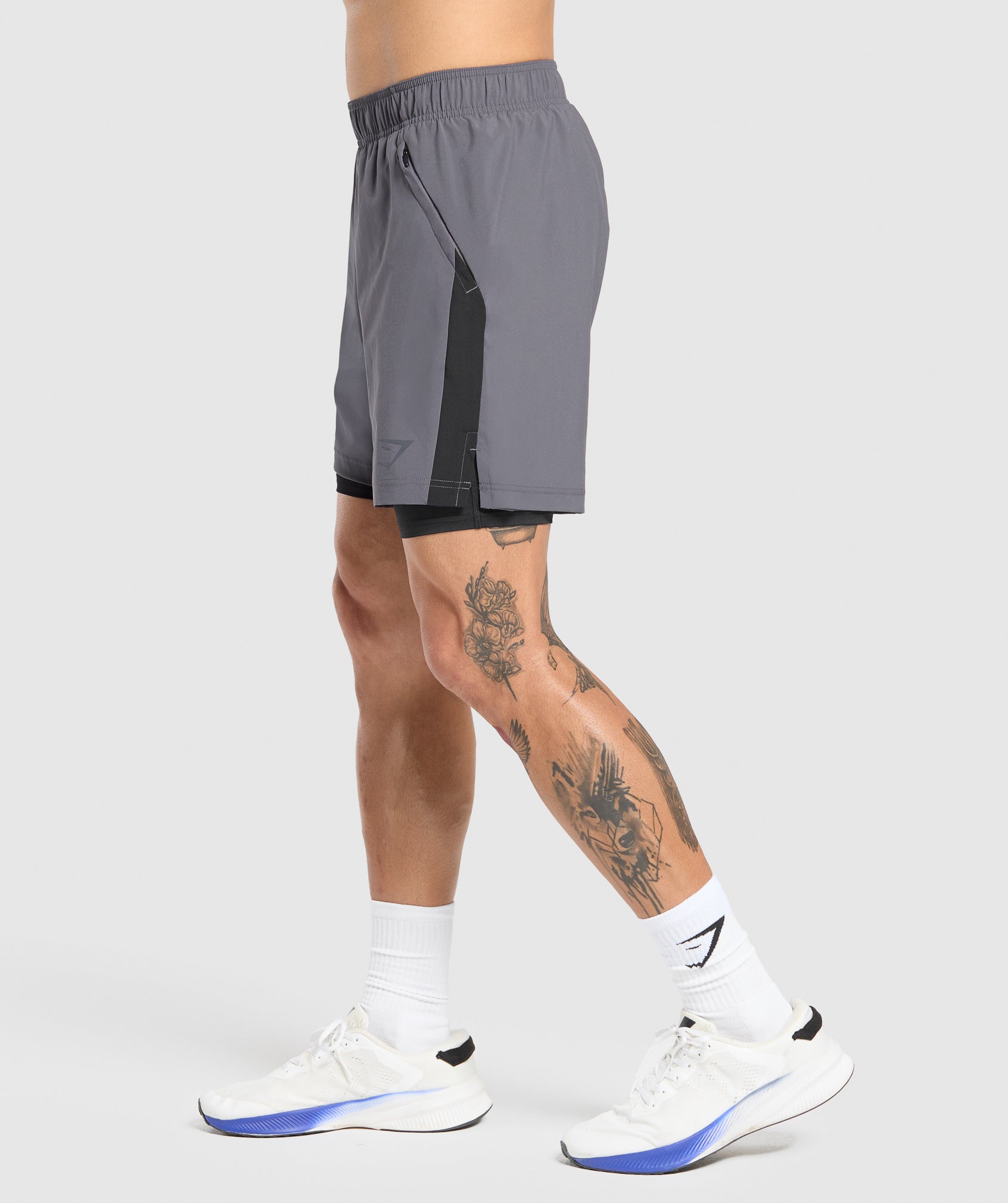 1 Shorts in Dark Grey/Black