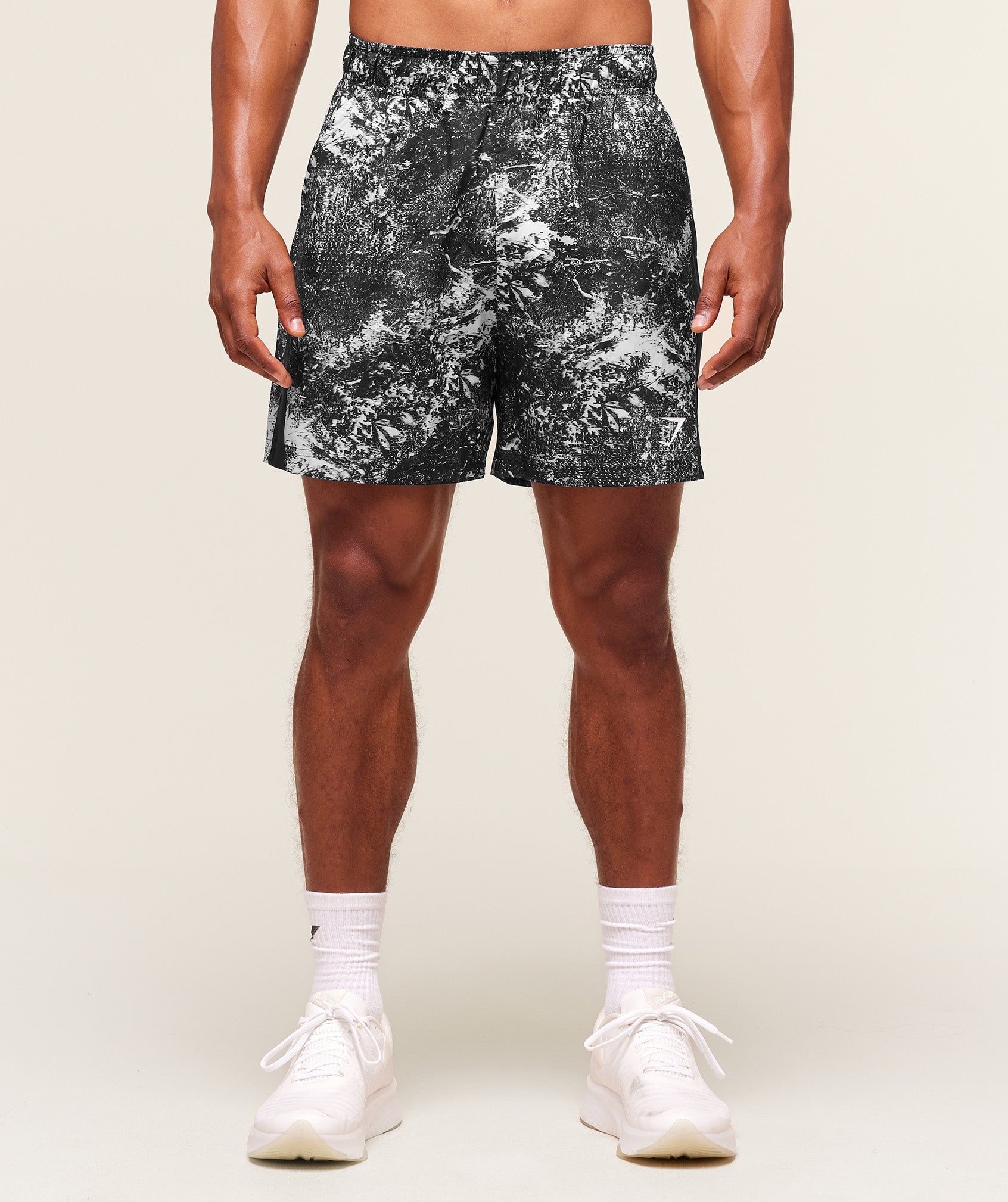 Metal Grey/Black is out of stock